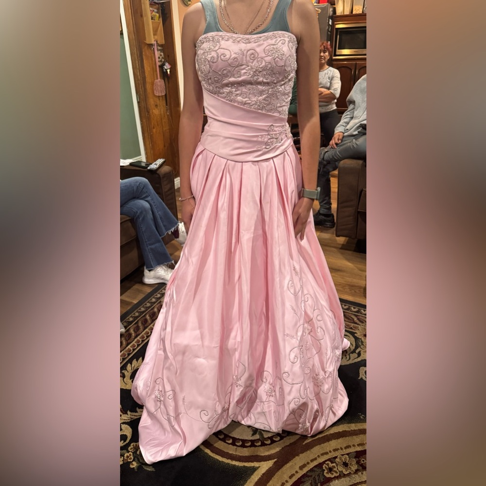 Sweet 15 dress
Pink
